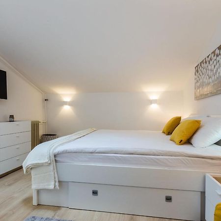Kuki Apartment With Balcony Zadar Eksteriør bilde